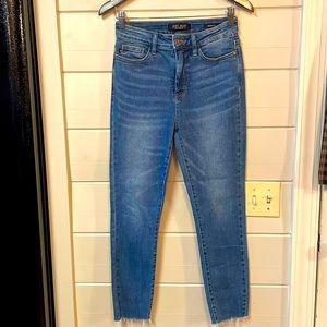 Judy Blue Skinny Fit High Rise Raw Hem Denim Jeans Size 3/26.